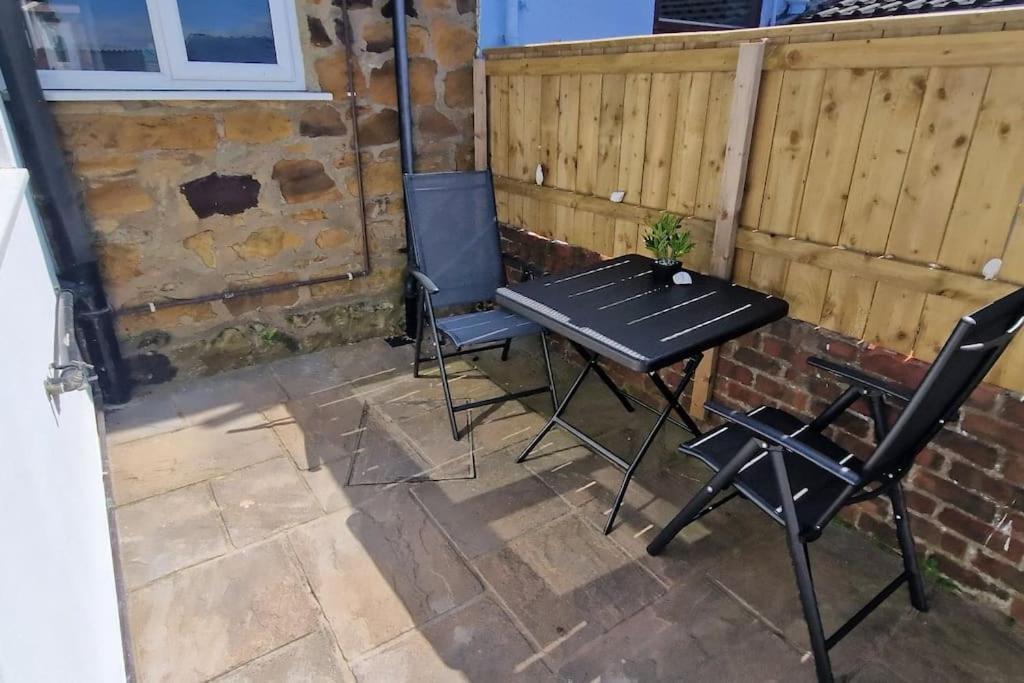 Villa Akwa A Modern Seaside Gem Staithes Exterior foto